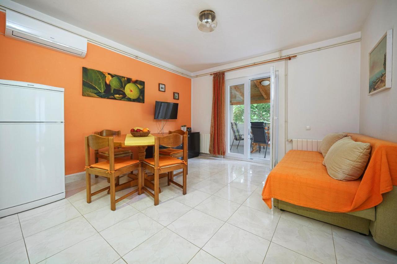 Apartment Bojic Vodice Exterior photo